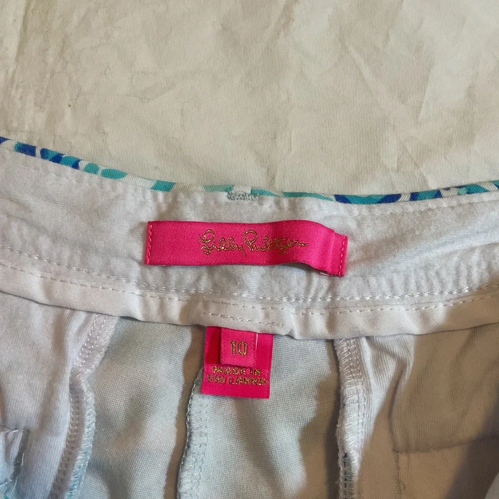 Lilly Pulitzer Callahan Shorts Womens 10‎ Blue Pineapple Print Tropical Preppy